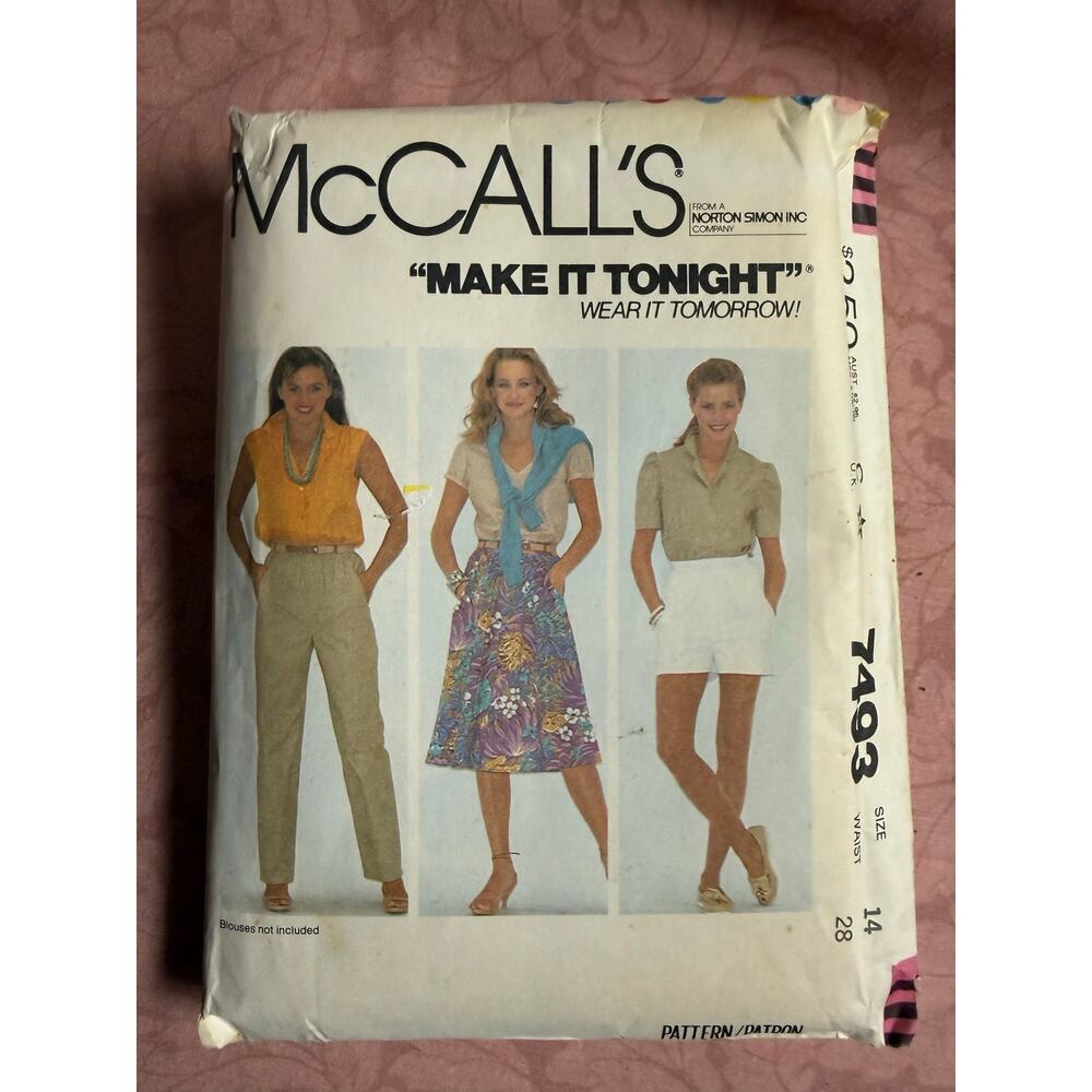 McCall's Misses, Junior & Petite Skirt, Pant and Shorts Pattern